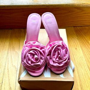 BRAND NEW ZARA MULES 🌸
